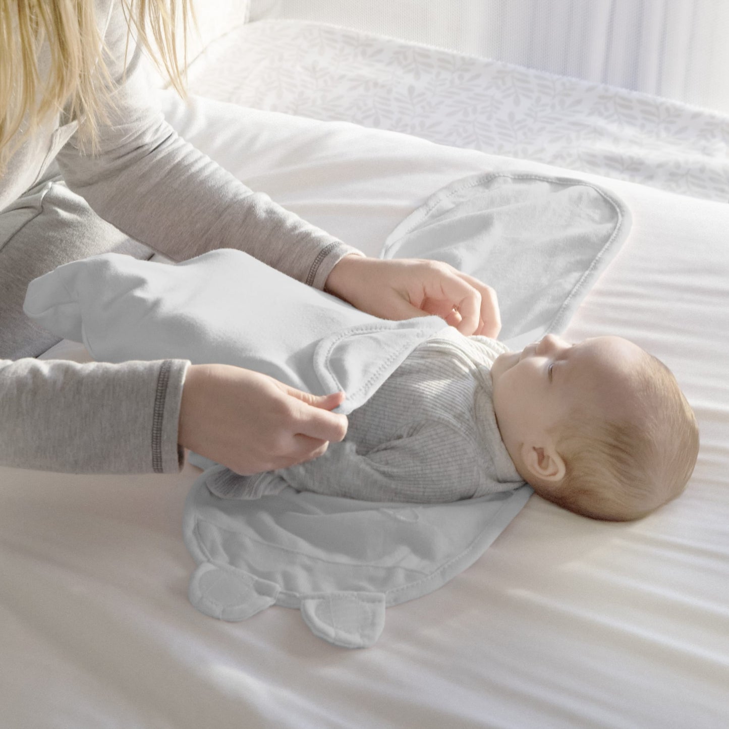 SwaddleMe by Ingenuity Original Swaddle for Baby, 100% Cotton, Improves Sleep & Calms Startle Reflex, 0-3 Months, 1.0 TOG, 2-Pack - Space & Clouds